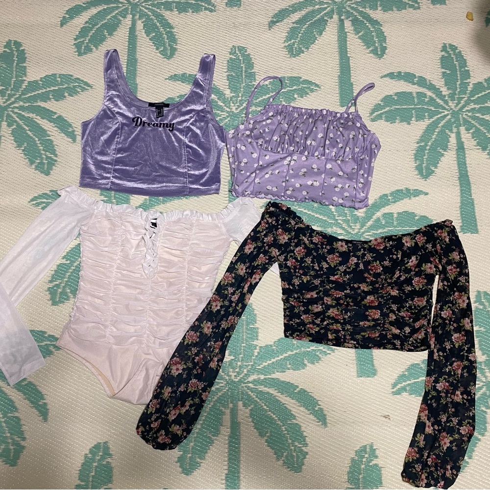 Women tops